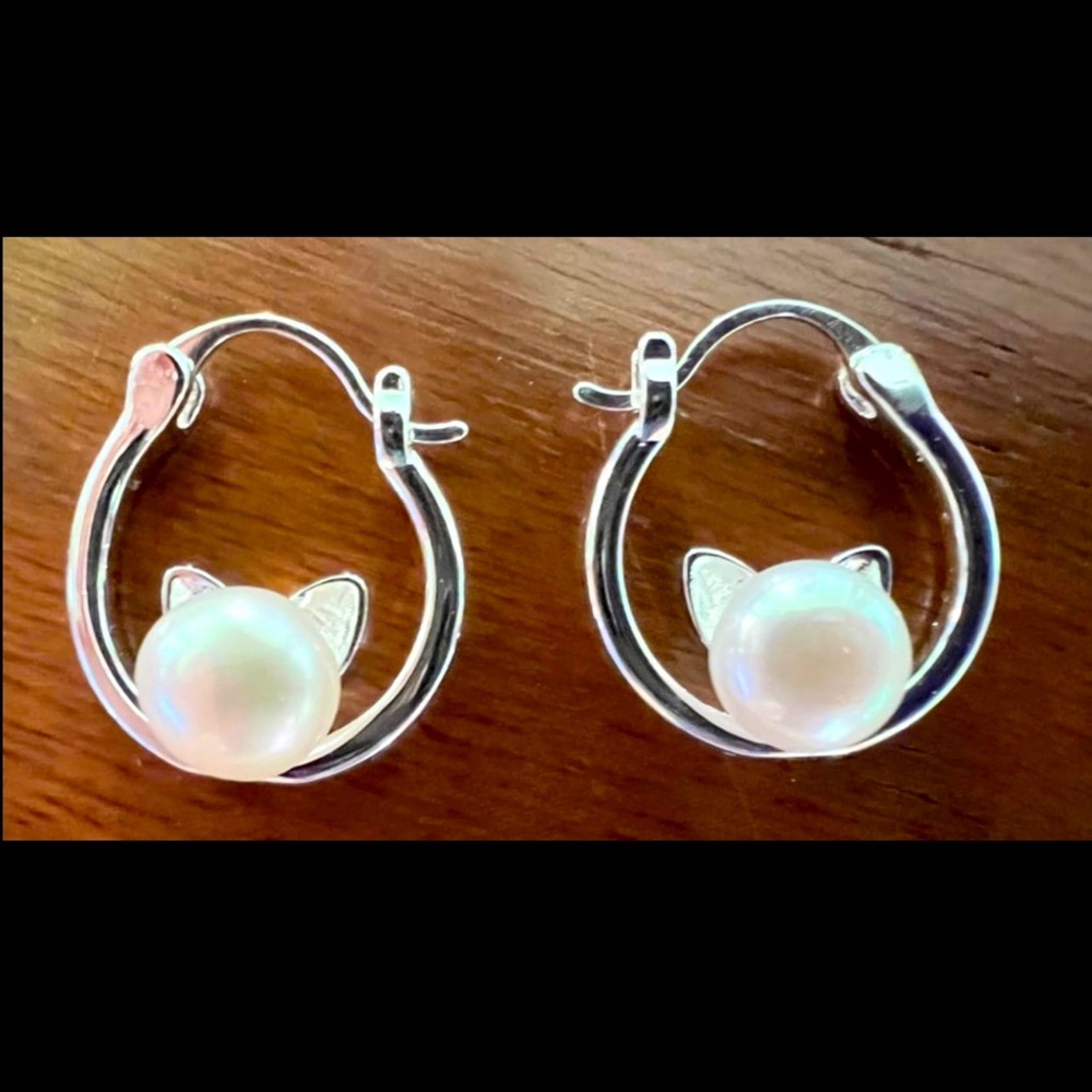 Solid 925 Hoop Earrings With Pearl Cat Eard